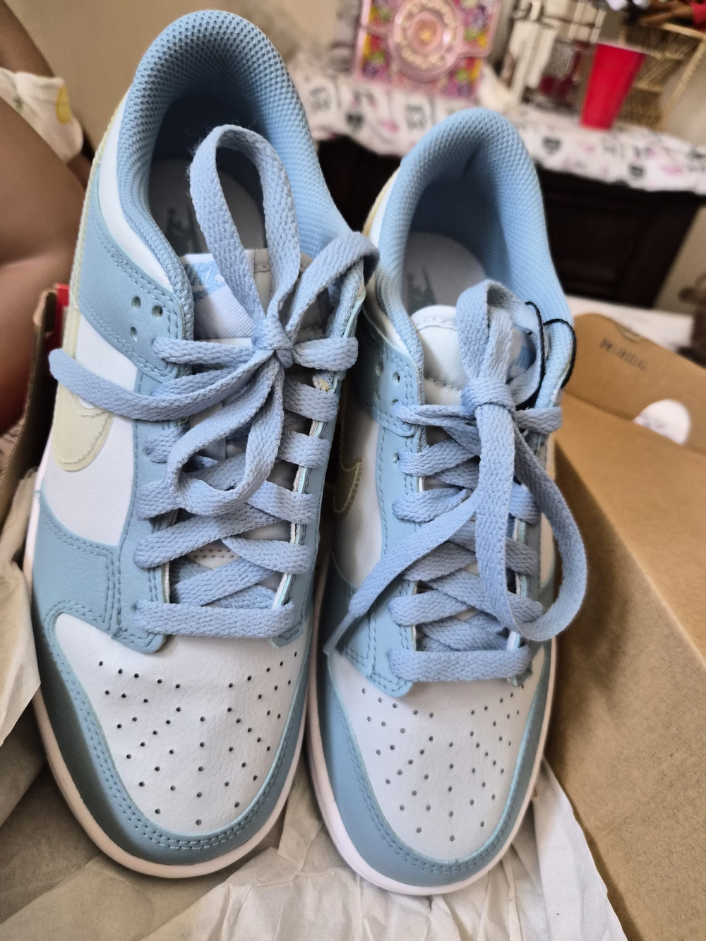 Light Blue & White Low-Top Sneakers -